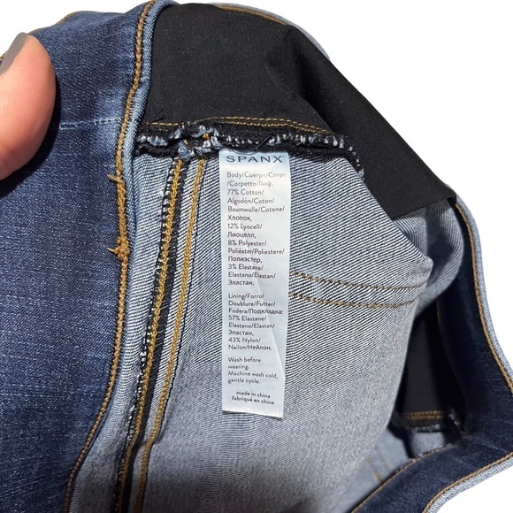 Spanx Distressed Ankle Skinny Jeans Medium Wash Size Small Style 20203R - Picture 9 of 12